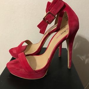 JustFab Bellagio heel  in coral